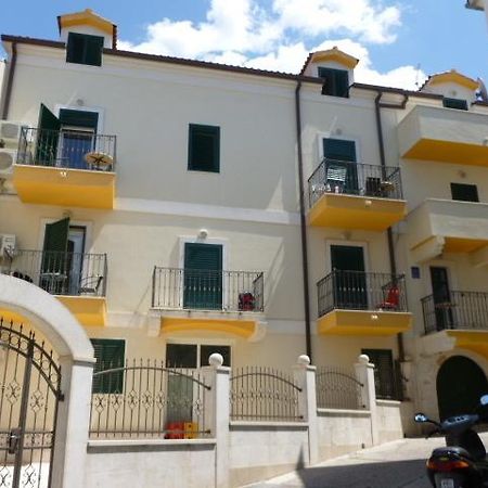 Apartments Zo Makarska Buitenkant foto