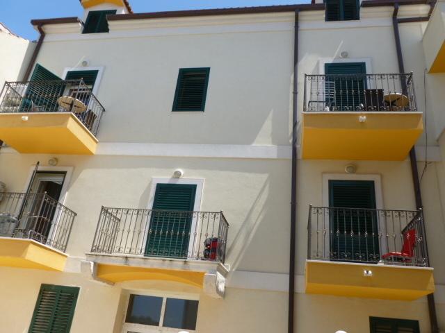 Apartments Zo Makarska Buitenkant foto
